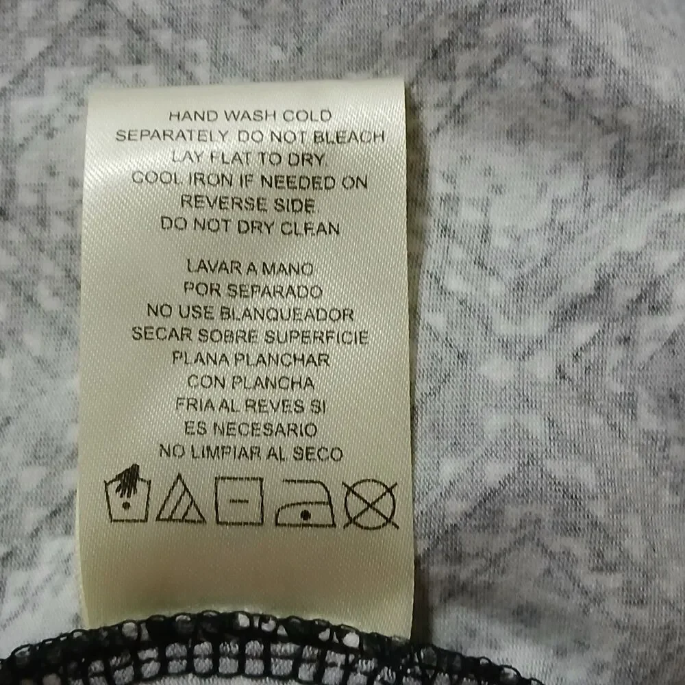 Jordache Jewel of the Nile Geometric Print Black Gray Sleeveless Blouse Medium - Picture 8 of 10